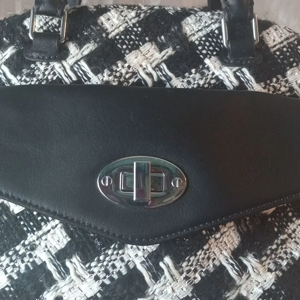 Talbots Purse - Picture 2 of 12